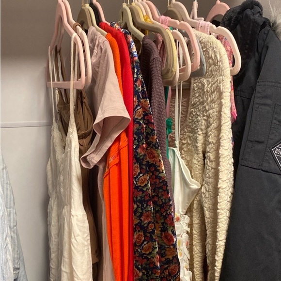 None Dresses & Skirts - Live show notification